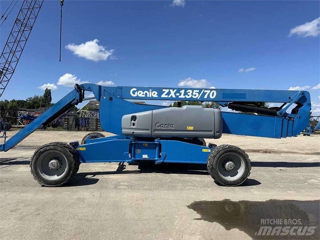 Genie ZX 135/70 Kloubové plošiny
