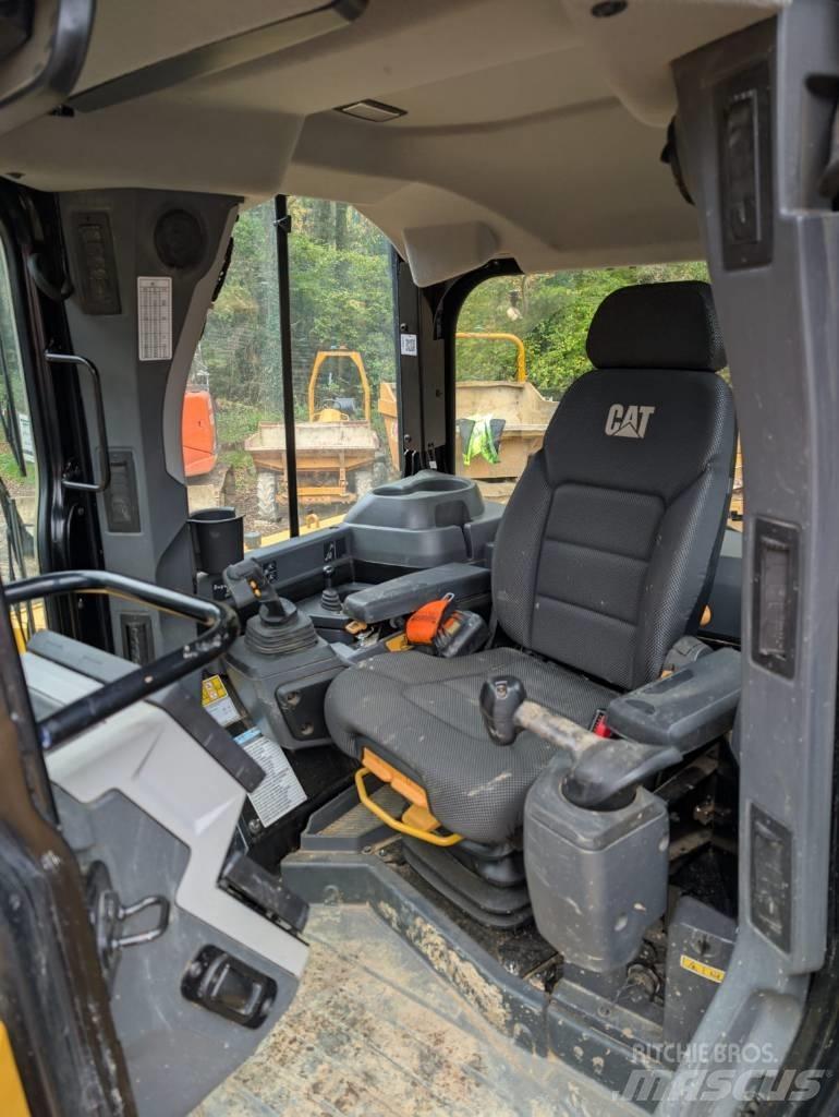 CAT D 6 LGP Pásové dozery
