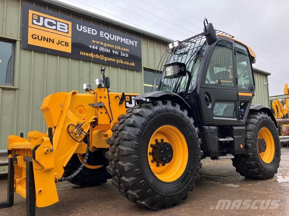 JCB 560-80 Teleskopické manipulátory