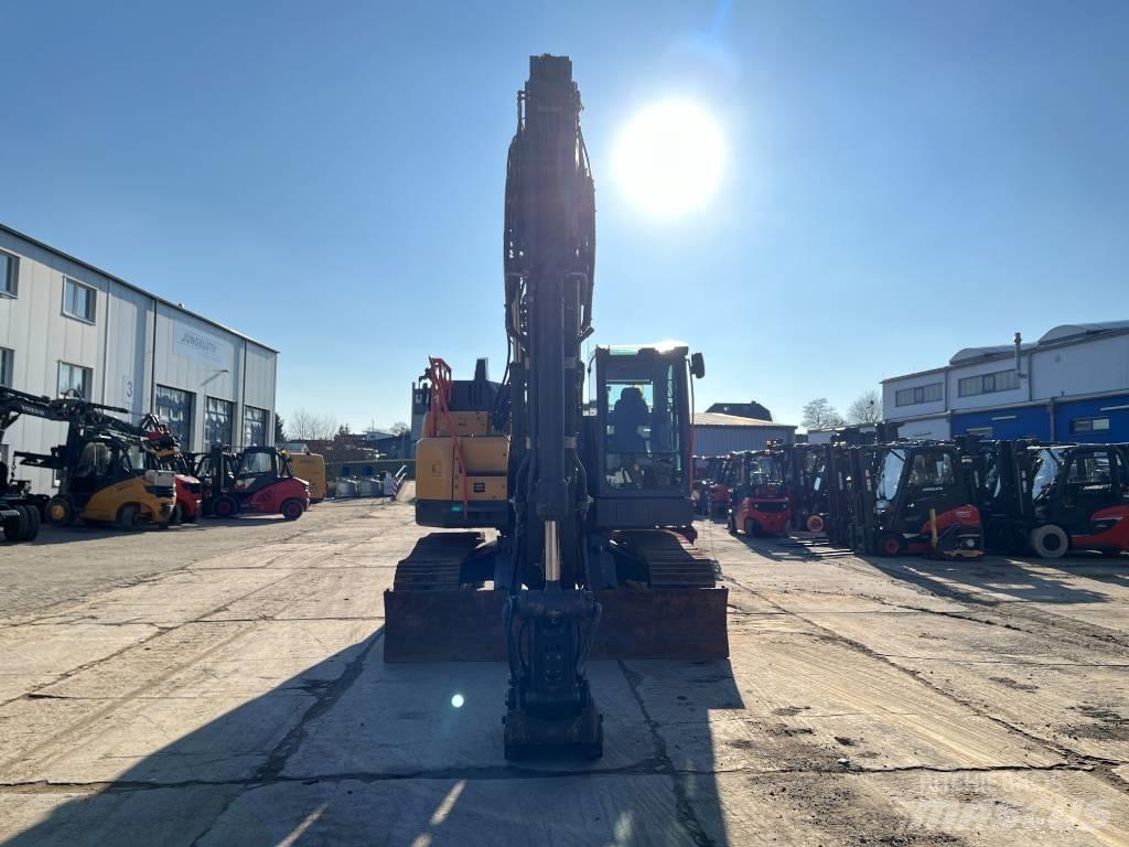 Volvo ECR235EL Pásová rýpadla