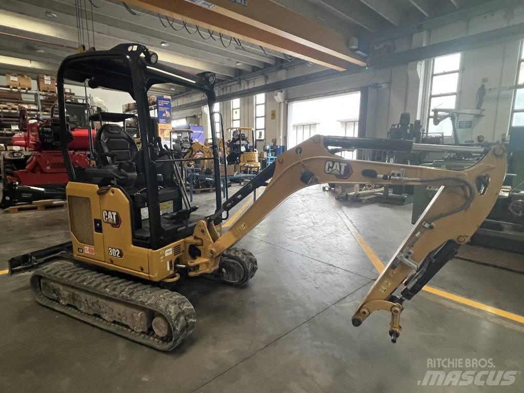 CAT 302 CR Mini rýpadla < 7t