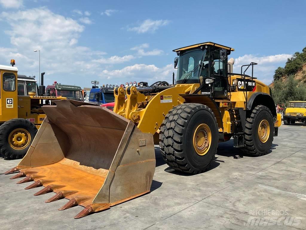 CAT 980M Kolové nakladače