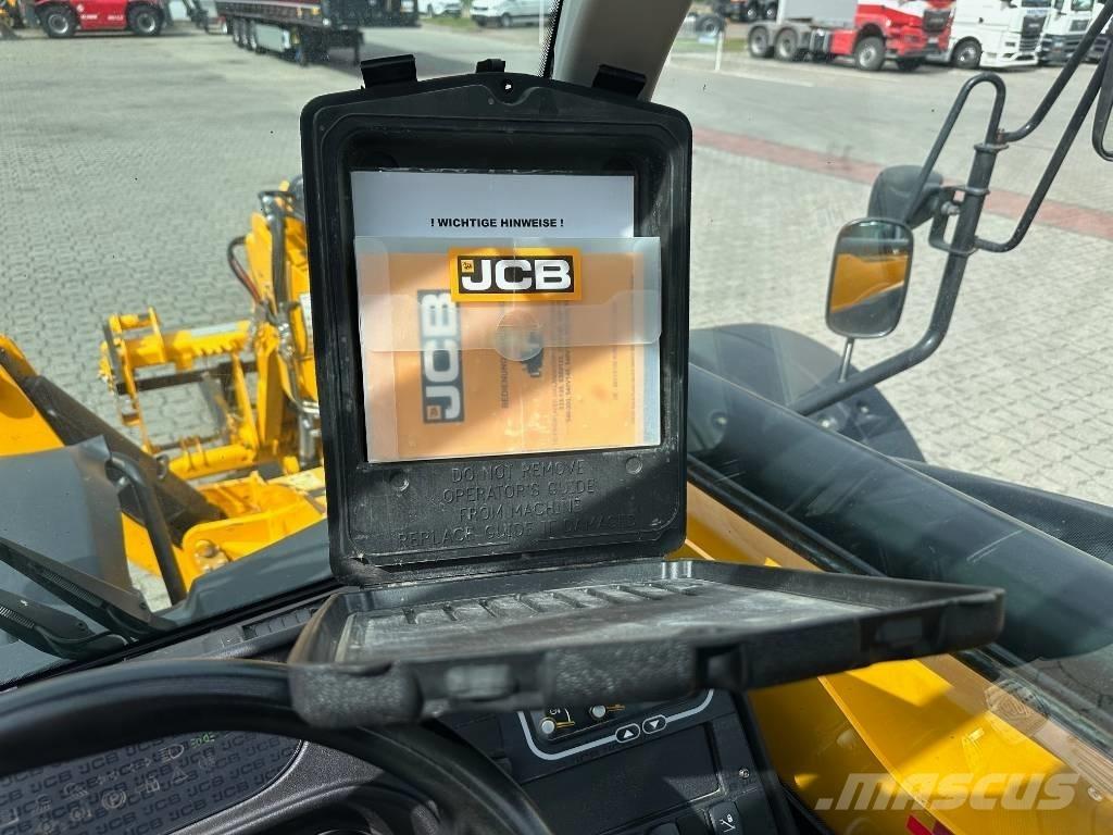 JCB 540-140 Teleskopické manipulátory