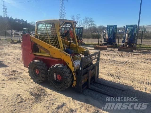 Bobcat S 130 Smykem řízené nakladače
