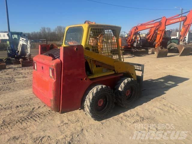 Bobcat S 130 Smykem řízené nakladače