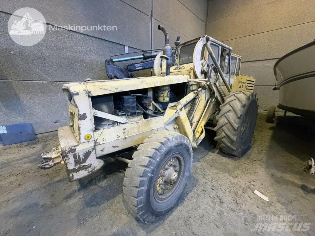 Volvo BM 620 Kolové nakladače