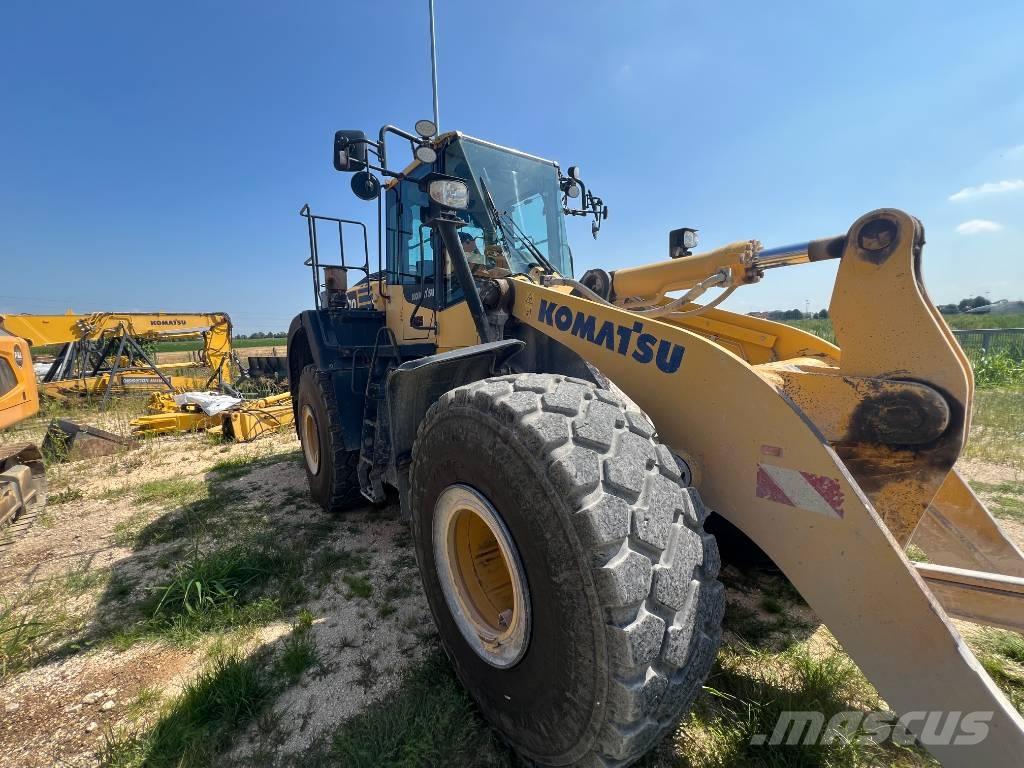 Komatsu WA 470-8 Kolové nakladače