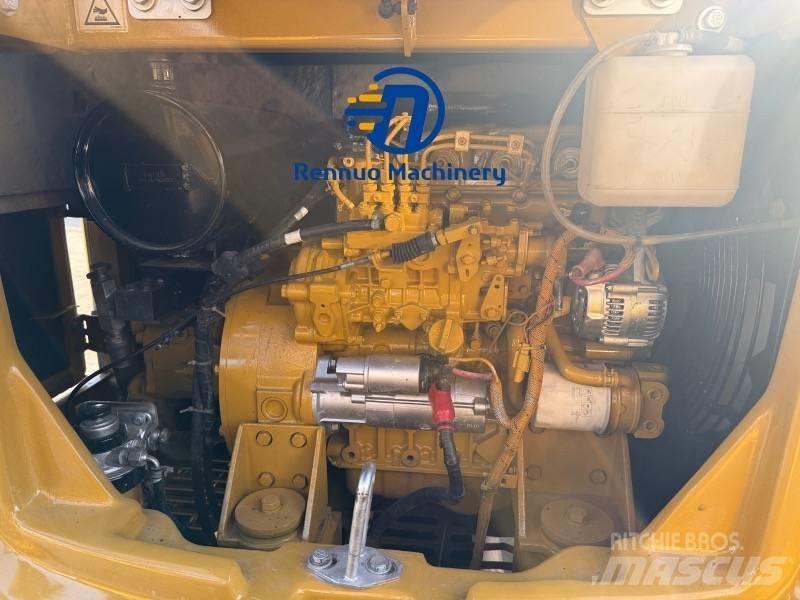 CAT 306E Mini rýpadla < 7t