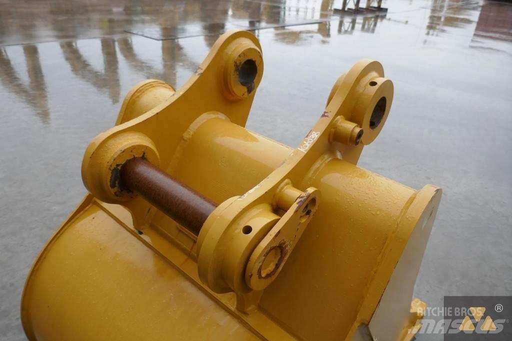 CAT 320 Bucket Lopaty