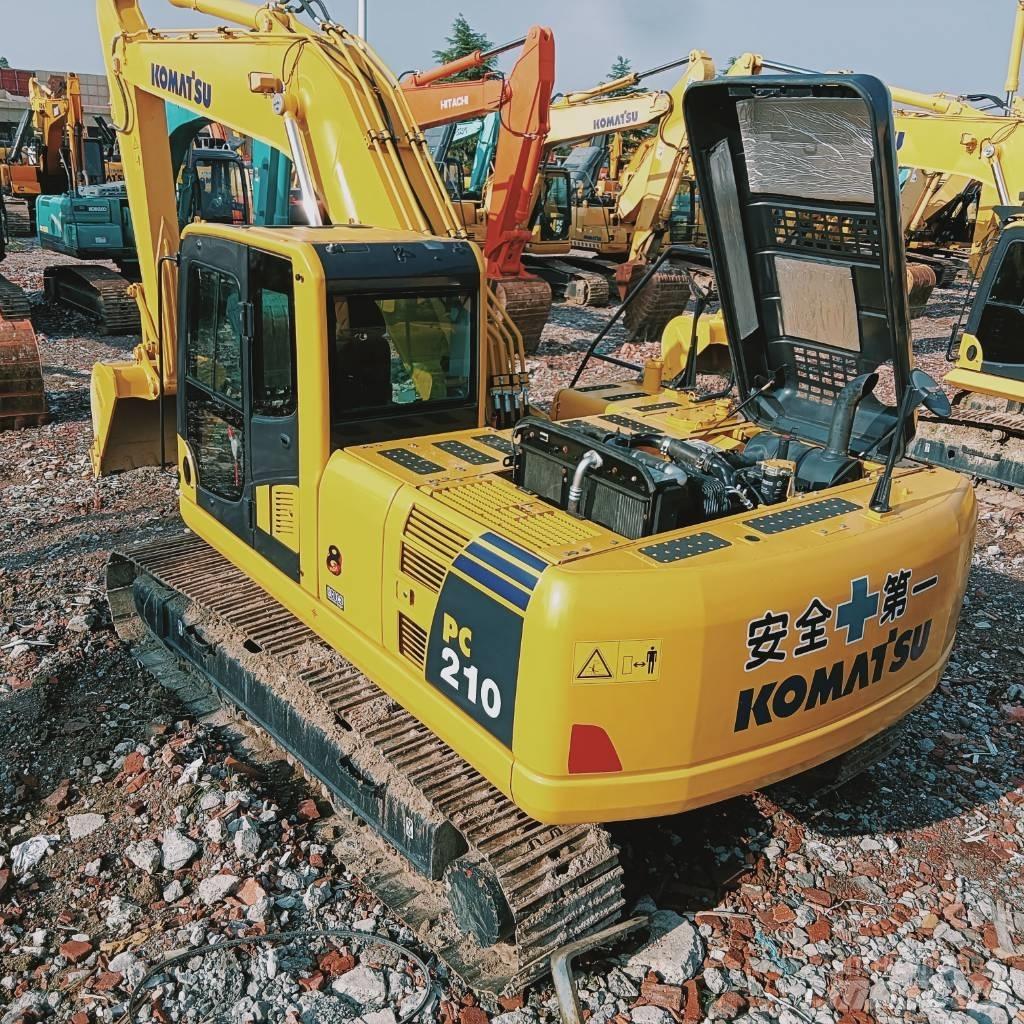 Komatsu PC 210 LC-8 Pásová rýpadla