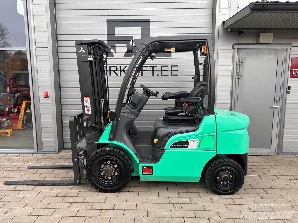Mitsubishi FD25N3 Dieselové vozíky