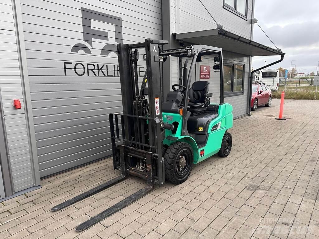 Mitsubishi FD25N3 Dieselové vozíky