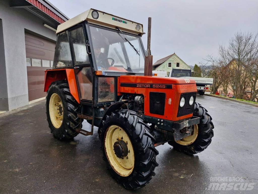Zetor 5245 Traktory