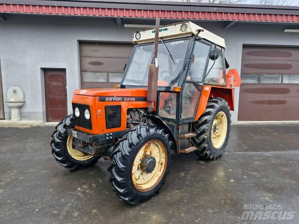 Zetor 5245 Traktory