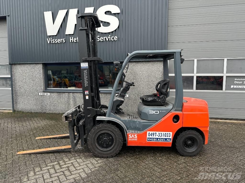 Toyota 62-8 FD 30 Dieselové vozíky