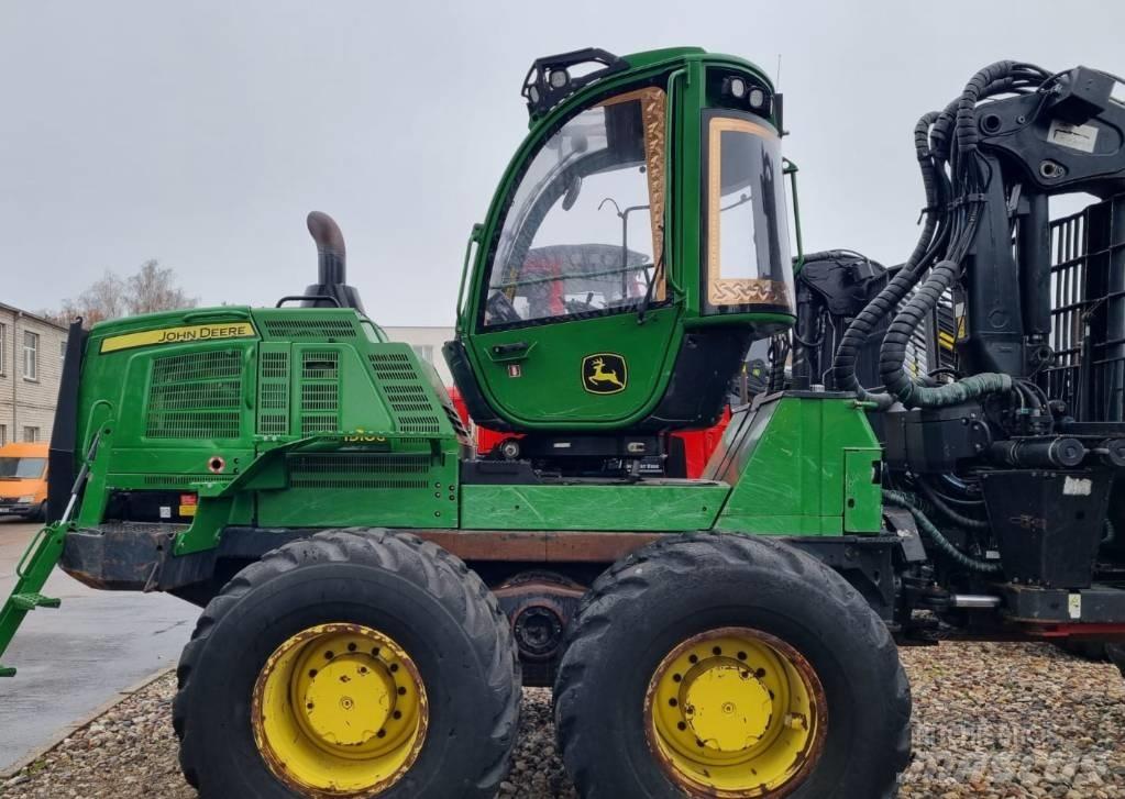 John Deere 1910 G Vyvážecí traktory