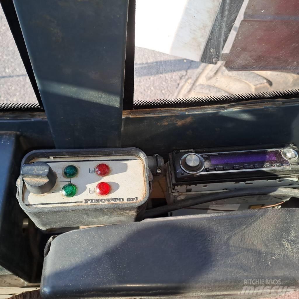  FINOTTO E170 3000 Samohybné postřikovače