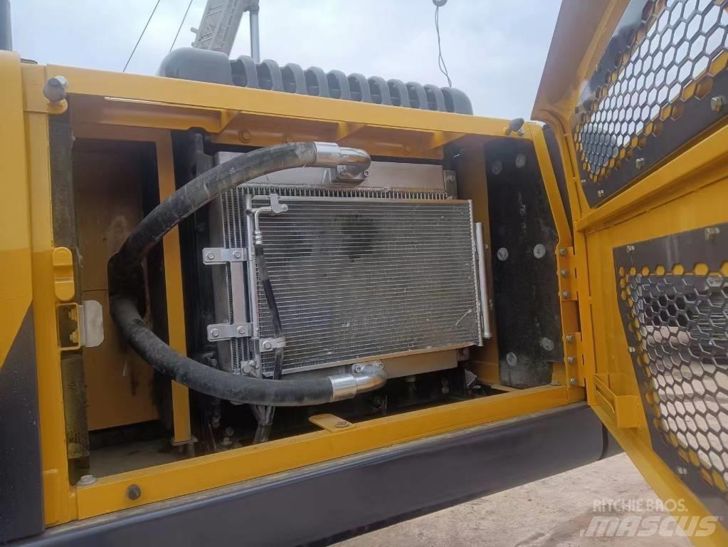 Volvo EC 240 DL Pásová rýpadla