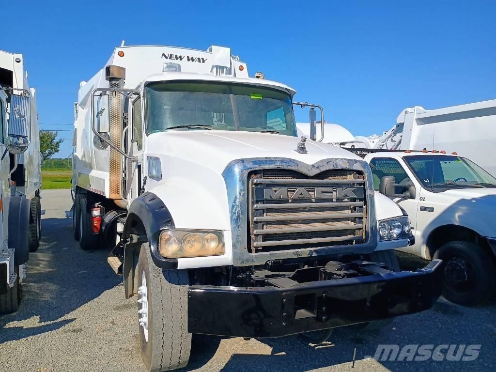 Mack GU 713 Popelářské vozy