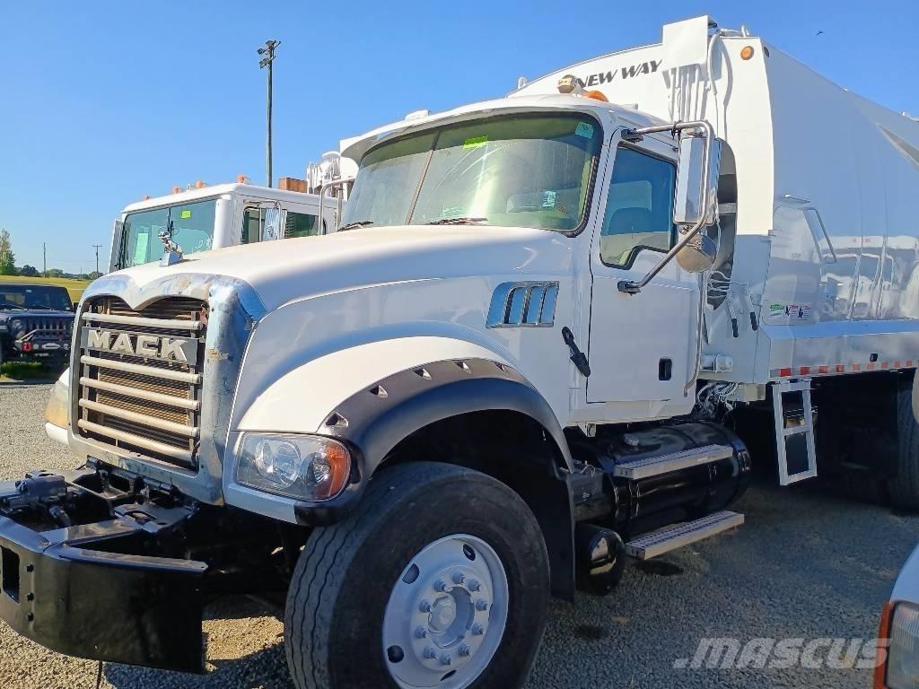 Mack GU 713 Popelářské vozy