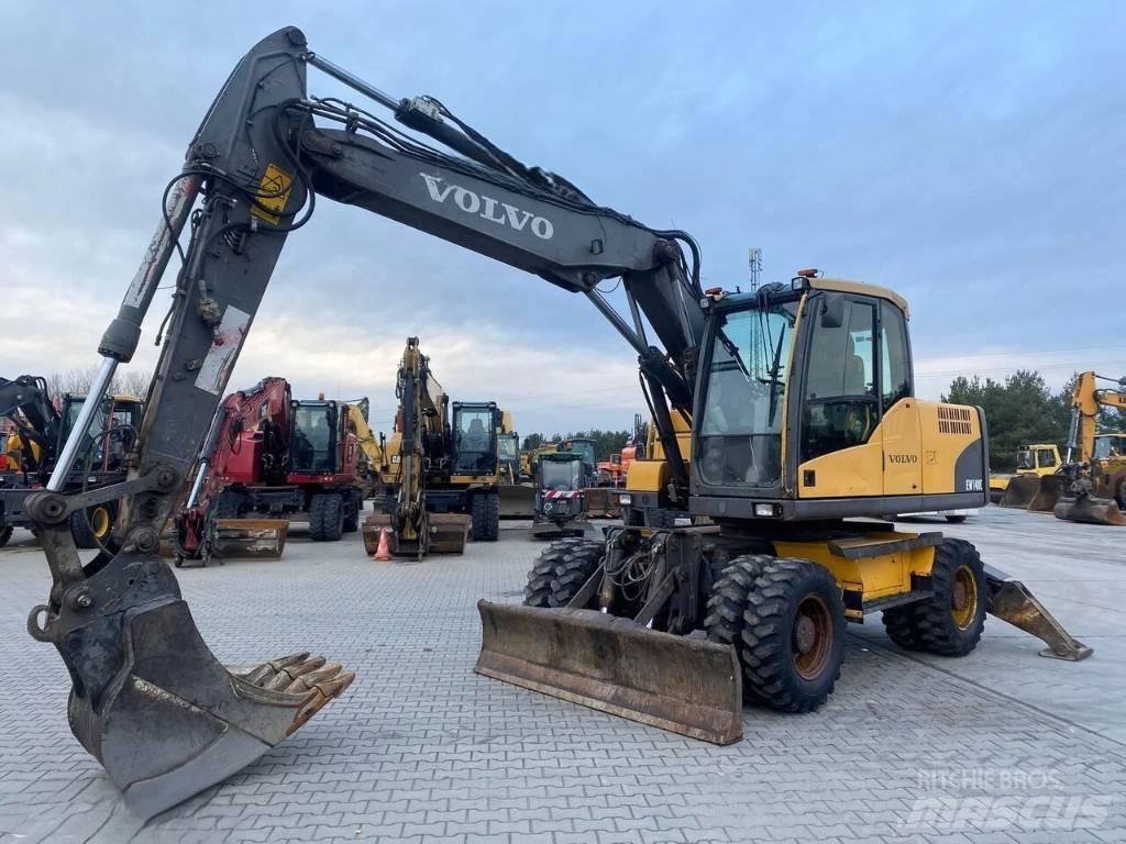 Volvo EW 140 C Kolová rýpadla