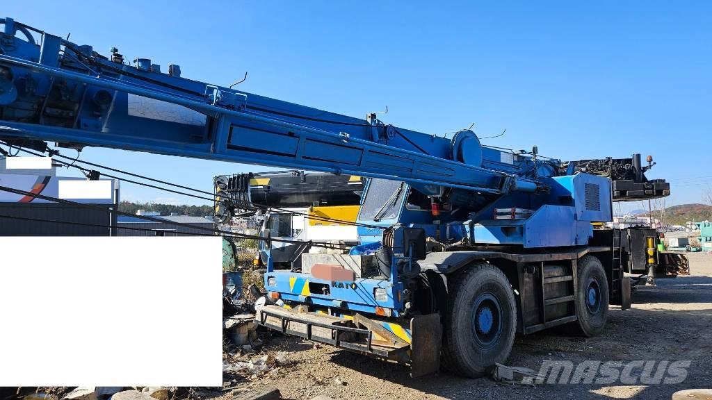 Kato SR250 Jeřáby pro těžký terén