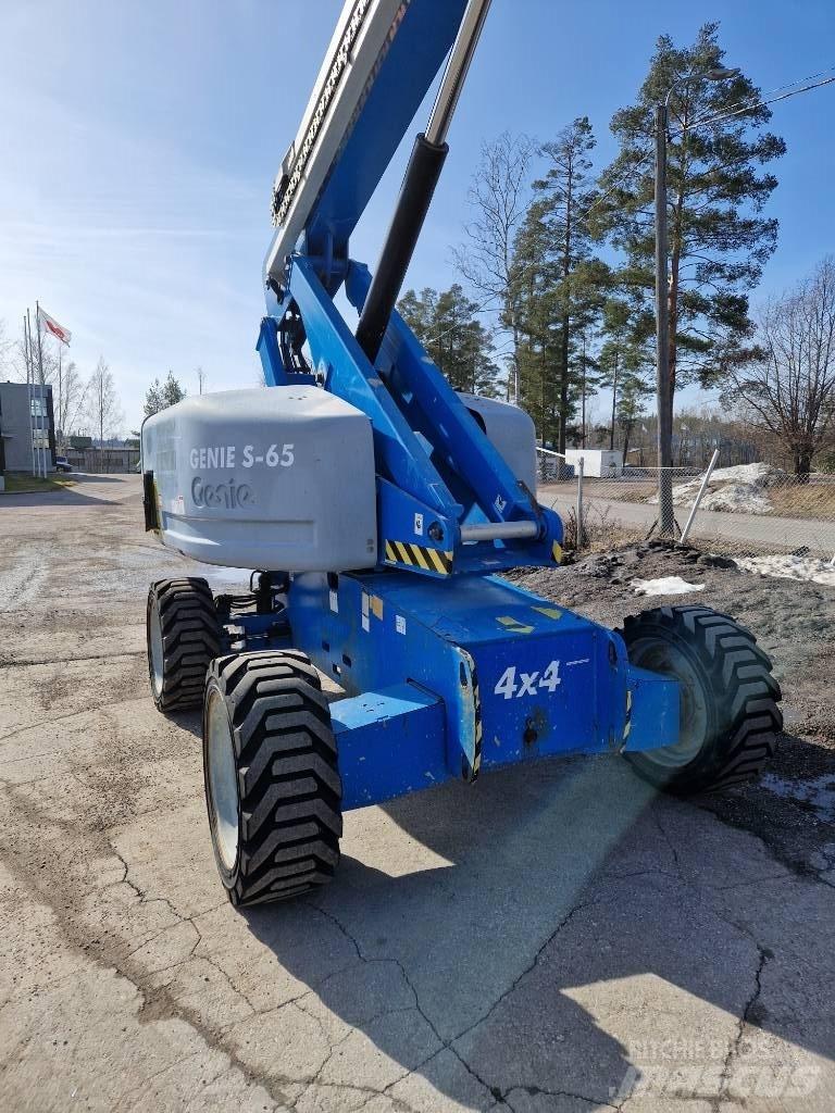 Genie S 65 Teleskopické plošiny