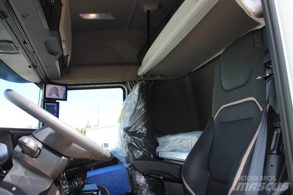 DAF XF530 FAK ADR Nákladní vozidlo bez nástavby