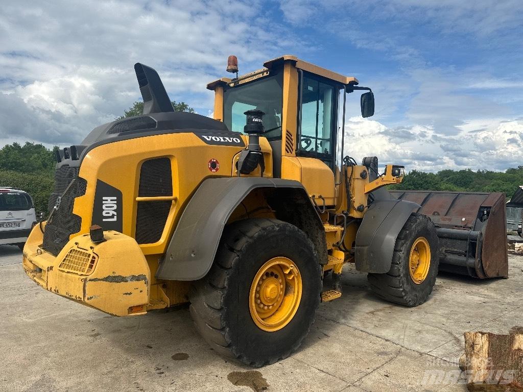 Volvo L 90 H Kolové nakladače