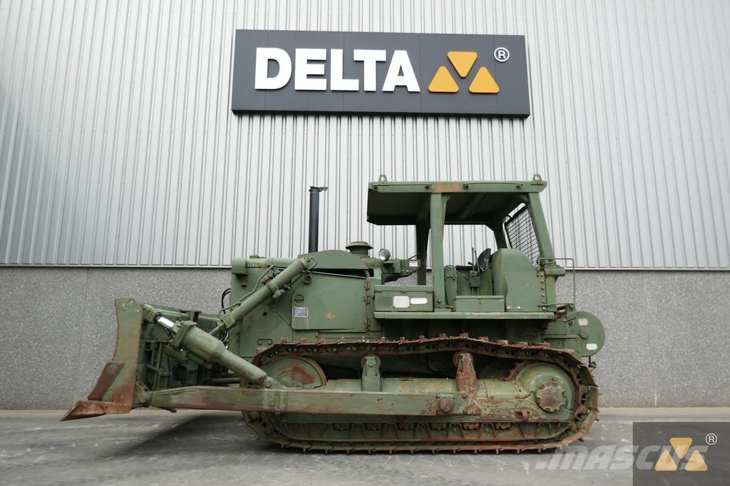 CAT D7F Ex-army Pásové dozery