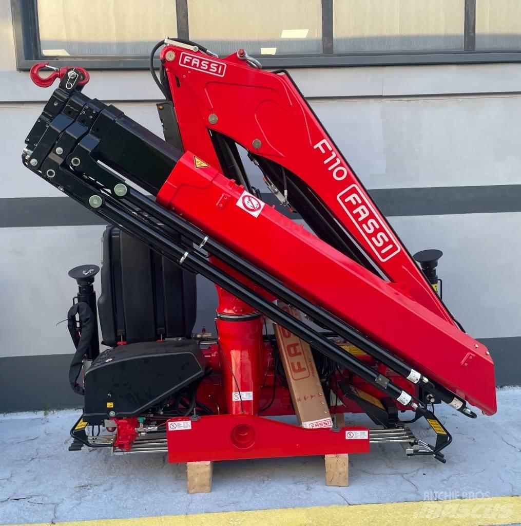Fassi F110B.0.24 Nakládací jeřáby