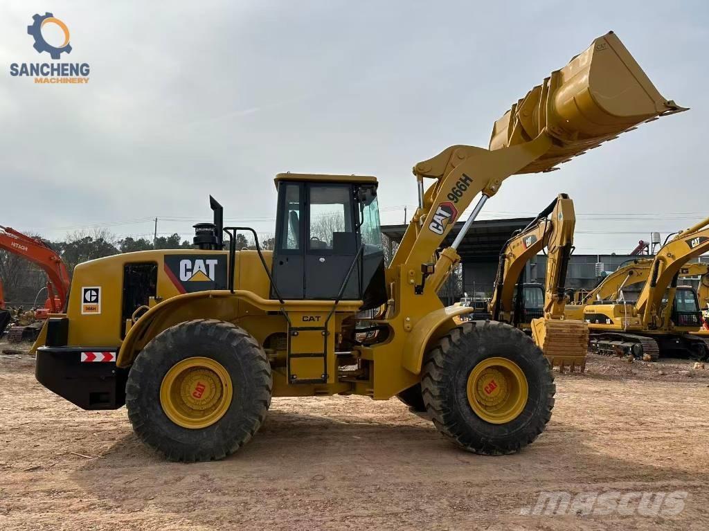CAT 966 H Kolové nakladače