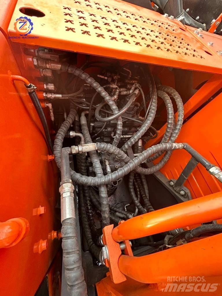 Doosan DX 150 Midi rýpadla 7t - 12t