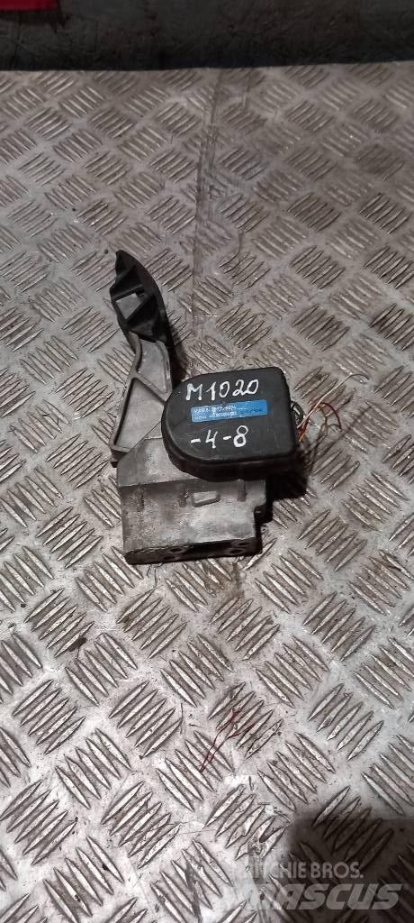 MAN TGA   81259706094 Kabiny a interiér