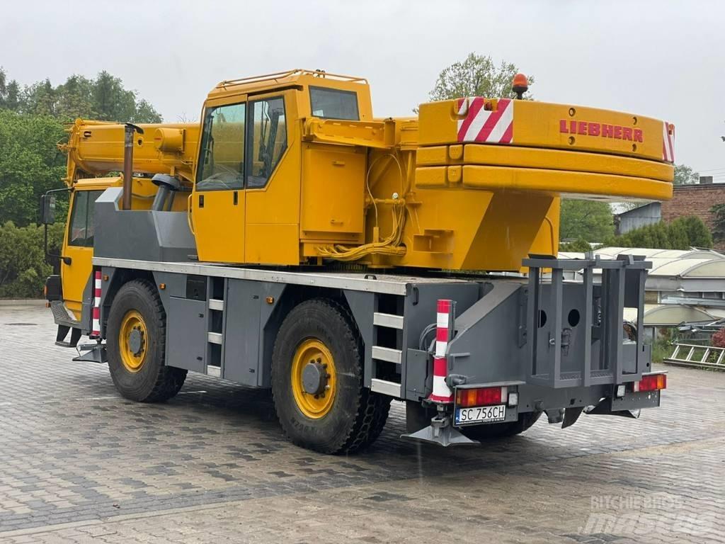 Liebherr LTM 1030/2 Univerzální terénní jeřáby