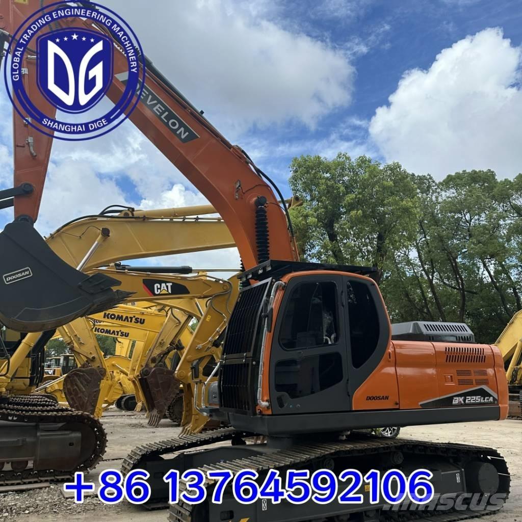 Doosan DX 225 LCA Pásová rýpadla