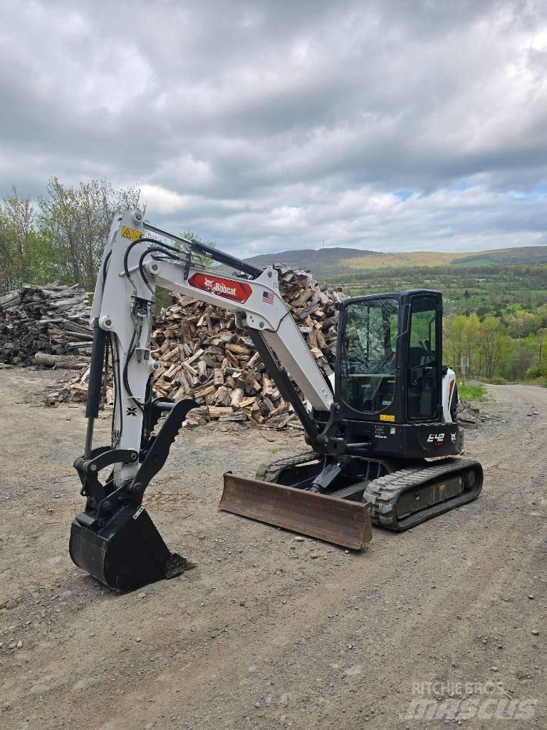 Bobcat E42 Mini rýpadla < 7t