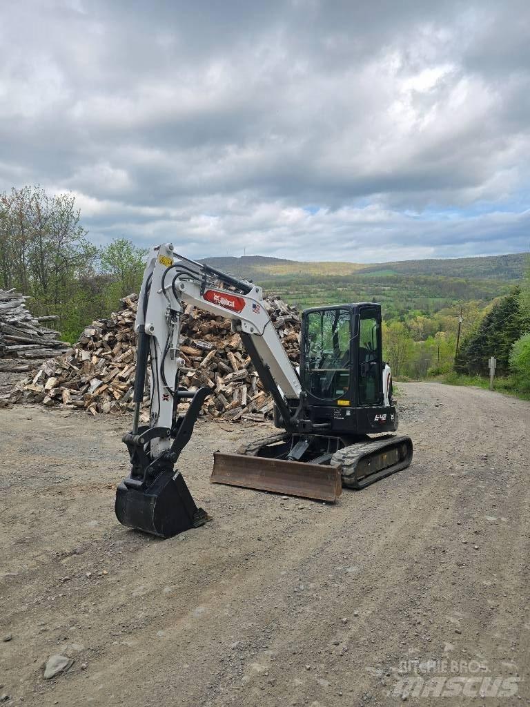 Bobcat E42 Mini rýpadla < 7t