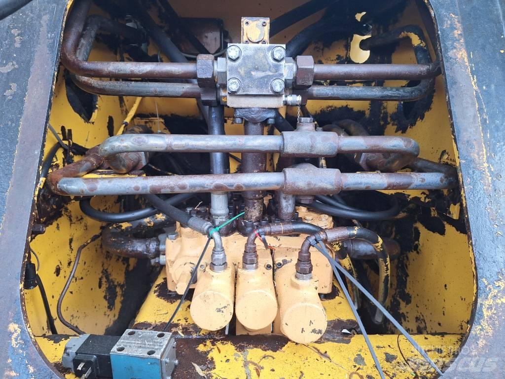 Volvo BM 4600 Kolové nakladače