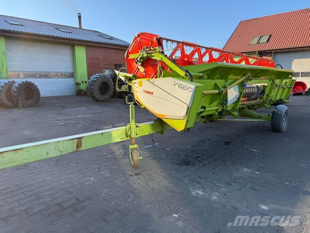 CLAAS Lexion 660 Sklízecí mlátičky