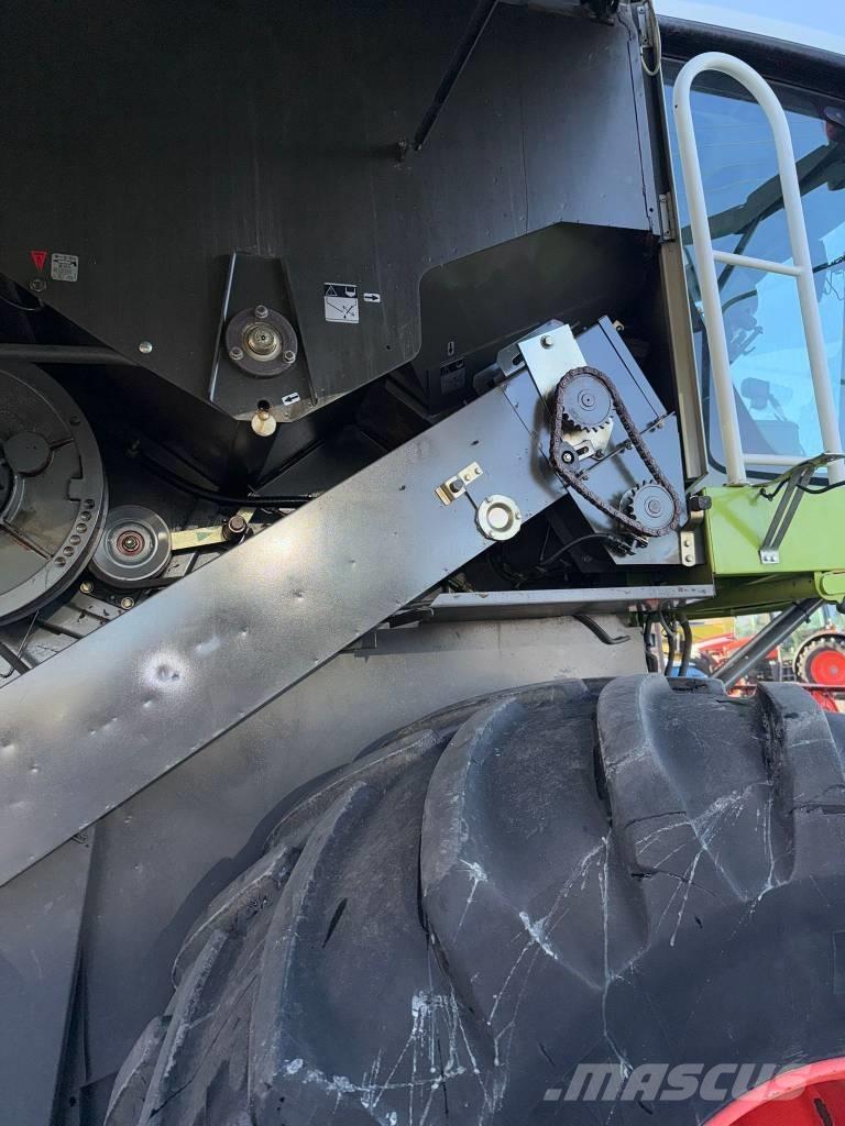 CLAAS Lexion 660 Sklízecí mlátičky