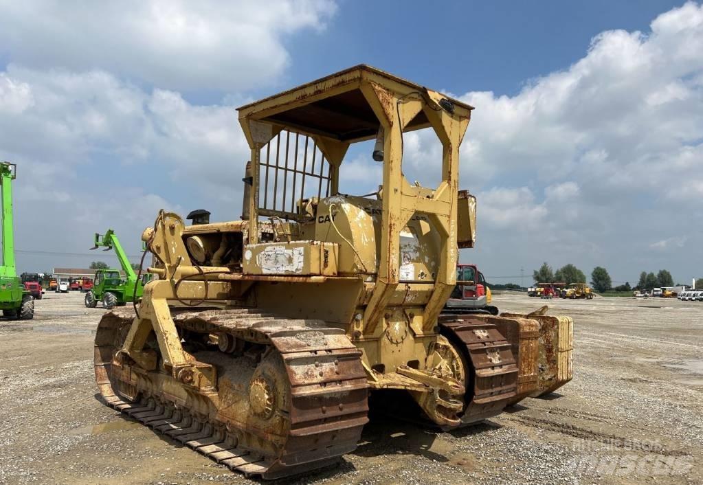 CAT 583 H Pokladače potrubí