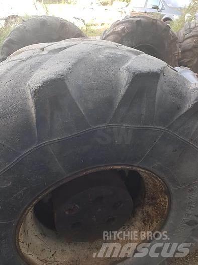 Michelin 18R19.5XF Pneumatiky, kola a ráfky