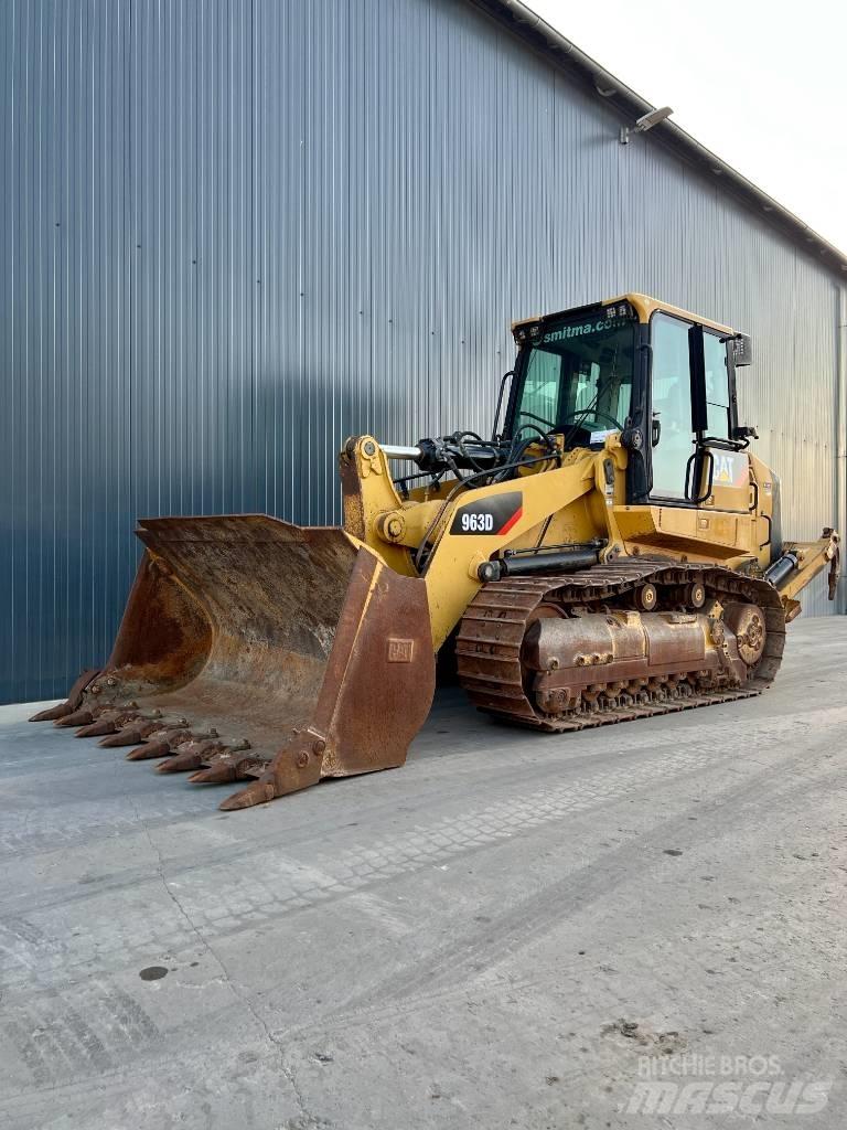 CAT 963D Pásové nakladače