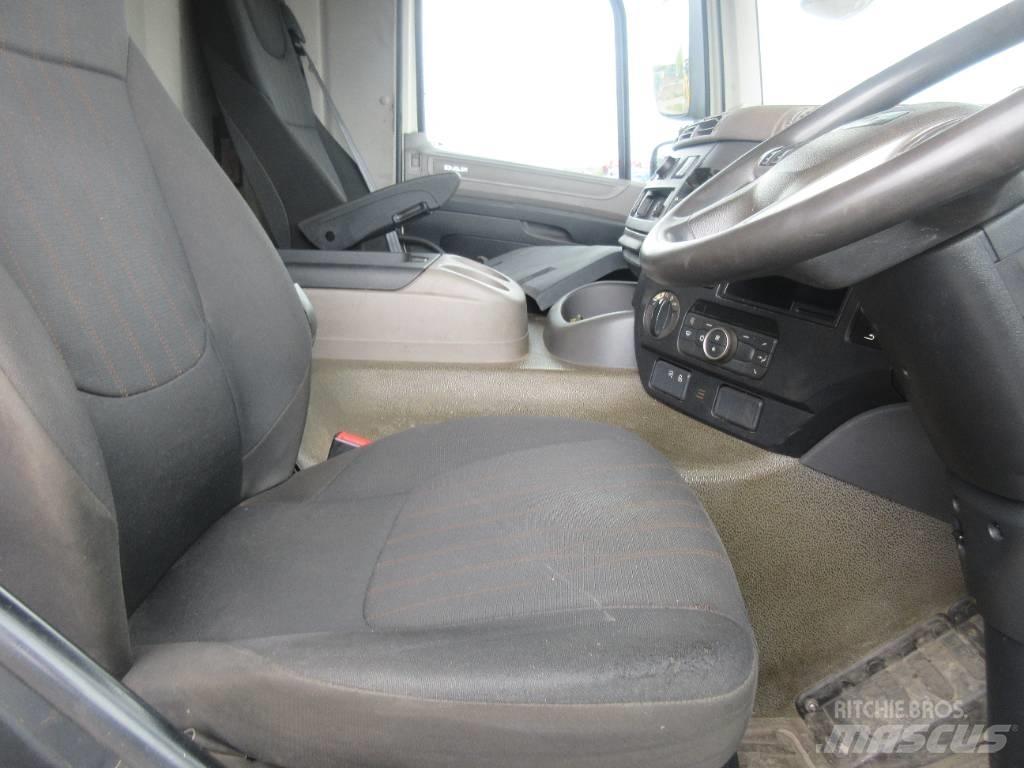 DAF CF450 Valník s navijákem