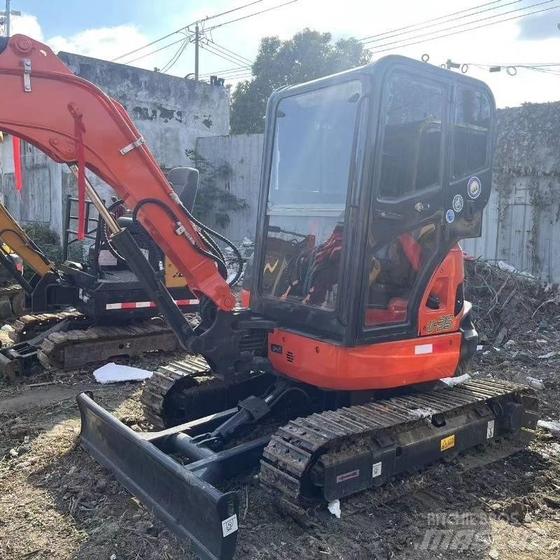 Kubota U 35 Mini rýpadla < 7t