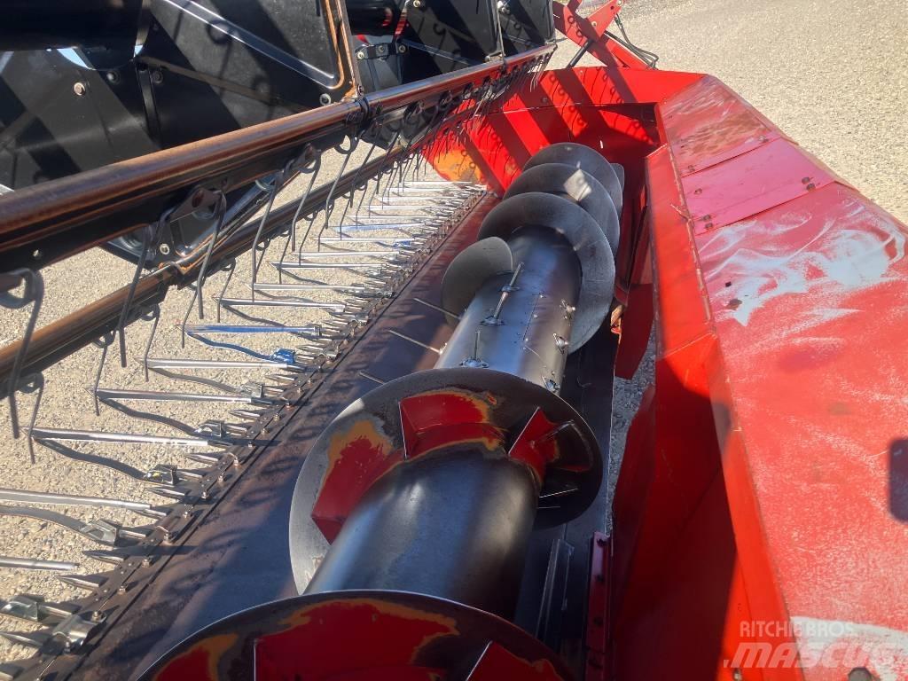 Case IH 1660 Sklízecí mlátičky