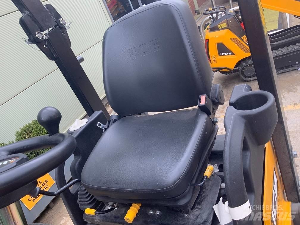 JCB CT160-80 Tandemové válce