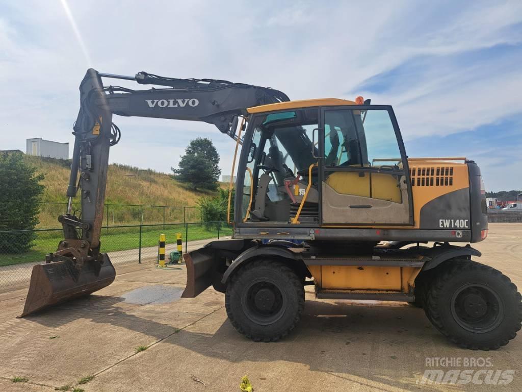Volvo EW 140 C Kolová rýpadla