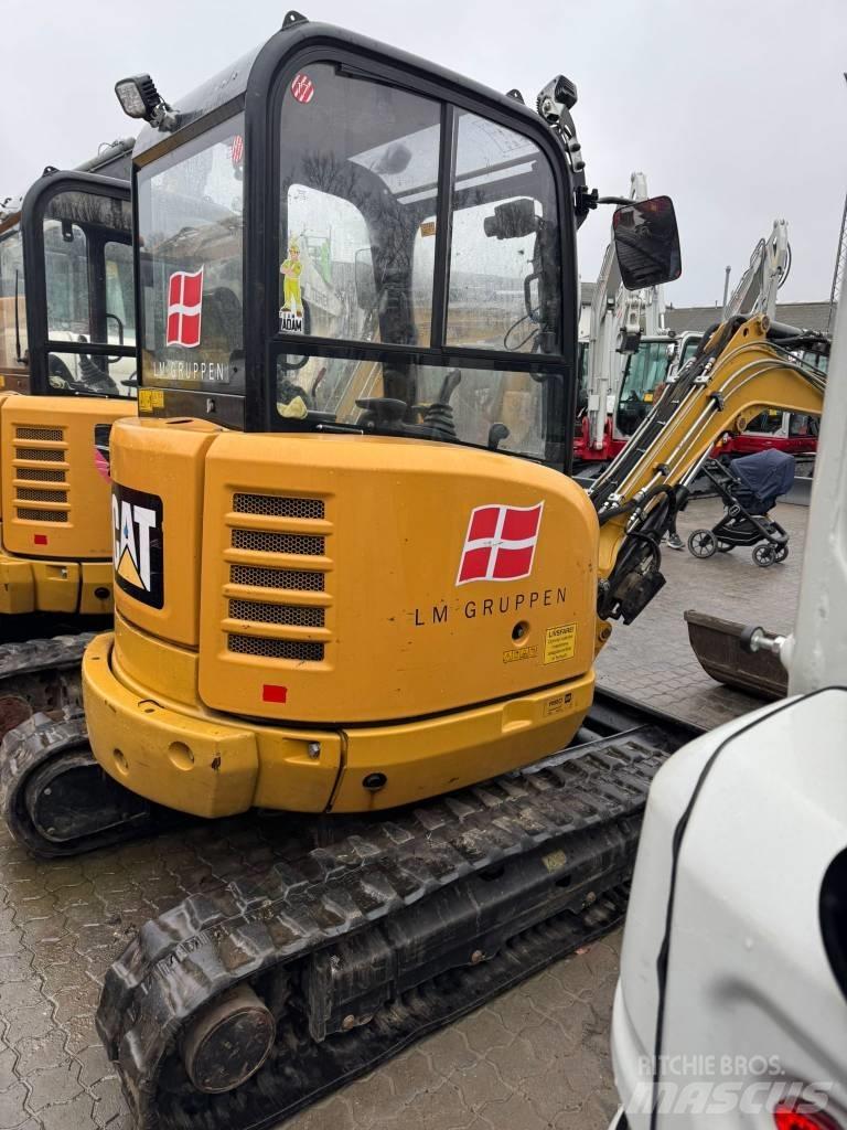 CAT 302.7 D Mini rýpadla < 7t